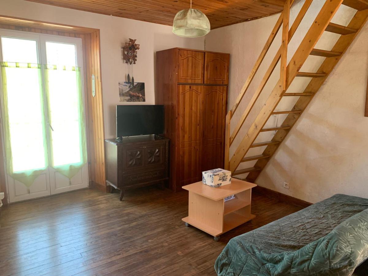 Joli Appartement Dans Une Maison Ancienne Акс-ле-Терм Экстерьер фото
