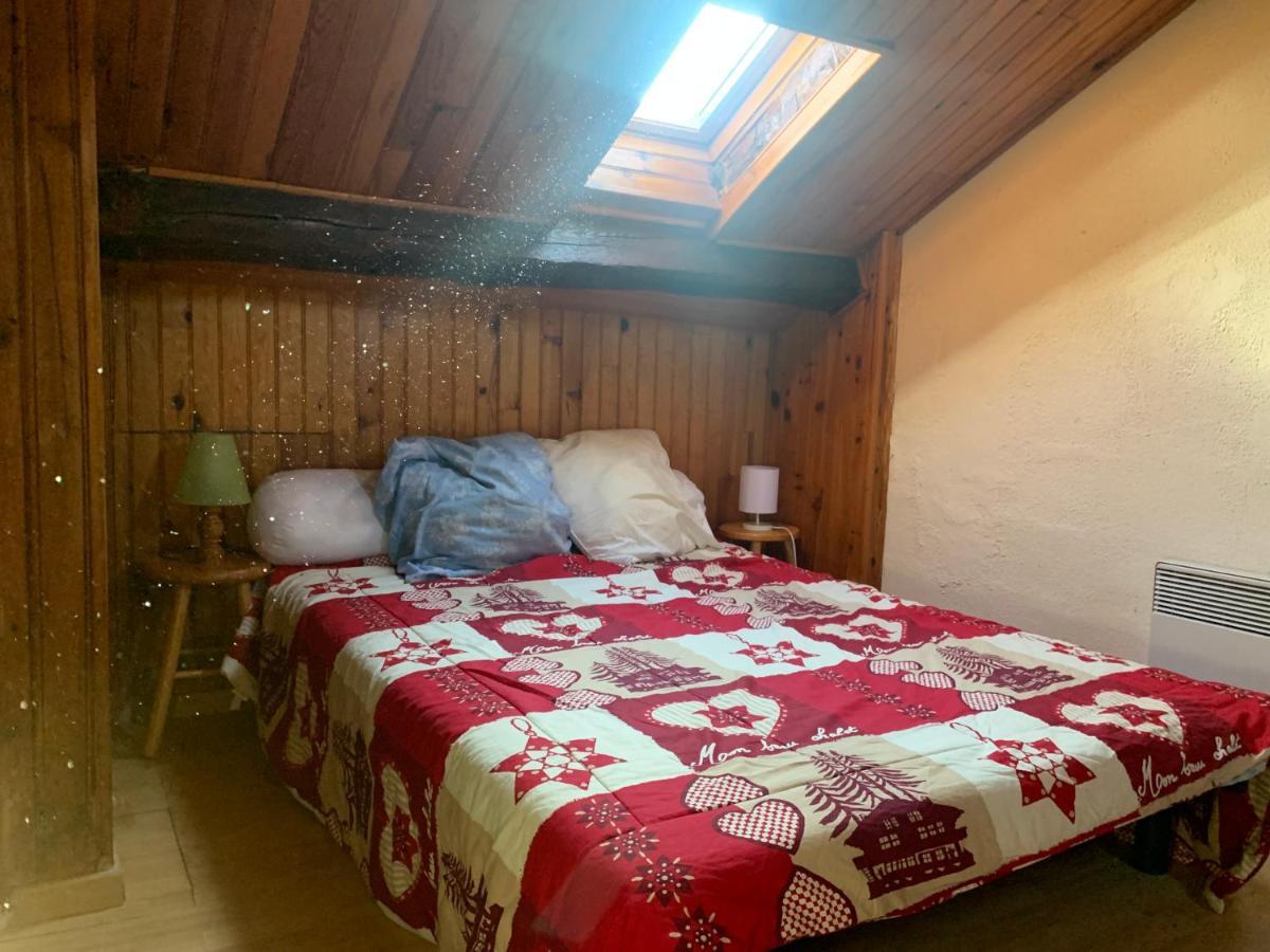 Joli Appartement Dans Une Maison Ancienne Акс-ле-Терм Экстерьер фото