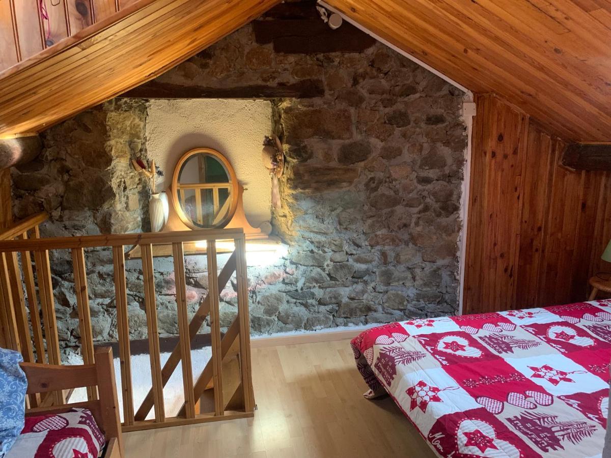 Joli Appartement Dans Une Maison Ancienne Акс-ле-Терм Экстерьер фото